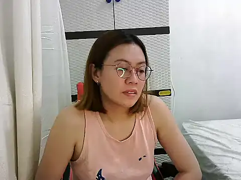 crizzybel online show from 03/18/25, 04:37