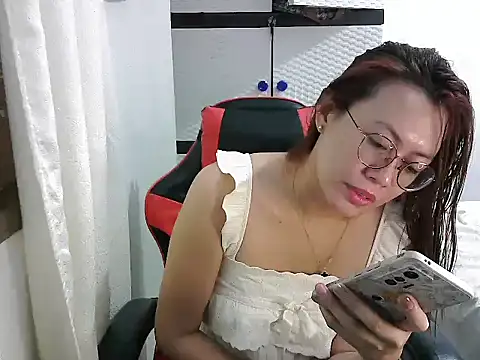 crizzybel online show from 09/13/25, 03:45