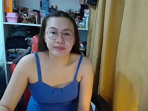 crizzybel online show from 12/17/25, 06:19