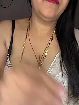 Zoya Varma004 online show from 10/28/25, 05:22