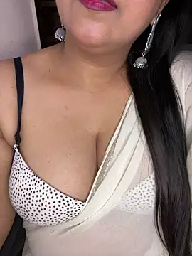 Zoya Varma004 online show from 03/08/26, 06:34