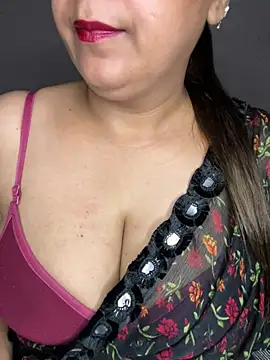 Zoya Varma004 online show from 08/05/26, 06:11