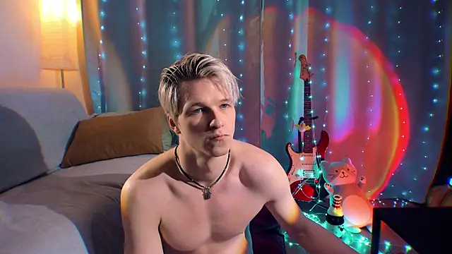 Breston Sweet online show from 12/17/25, 11:22