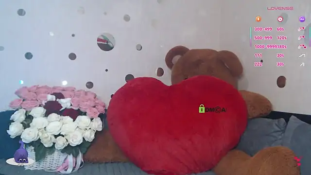 Snapshot of GENTLY--EVIL chatting on 03/03/25, 11:46 GENTLY--EVIL online show from 03/03/25, 11:46