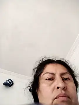 Keyla01  online show from 10/15/25, 06:52