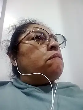 Snapshot of Keyla01_ chatting on 04/27/26, 11:41 Keyla01 online show from 04/27/26, 11:41