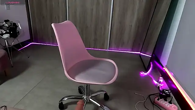 martiiaciar online show from 02/07/25, 01:01