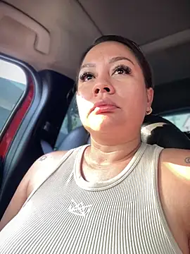 Snapshot of ValeryGrey chatting on 03/01/25, 12:56 ValeryGrey online show from 03/01/25, 12:56