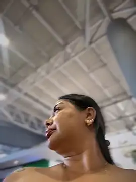 Snapshot of ValeryGrey chatting on 11/12/25, 05:24 ValeryGrey online show from 11/12/25, 05:24