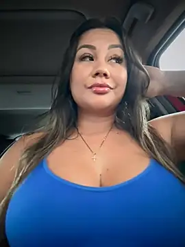 Snapshot of ValeryGrey chatting on 01/18/26, 05:17 ValeryGrey online show from 01/18/26, 05:17