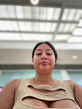 Snapshot of ValeryGrey chatting on 02/26/26, 09:14 ValeryGrey online show from 02/26/26, 09:14