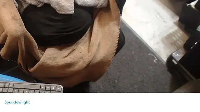 Spundaynightxh online show from 02/12/25, 03:16