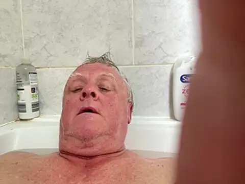 bigbadjon69 online show from 04/25/26, 01:41