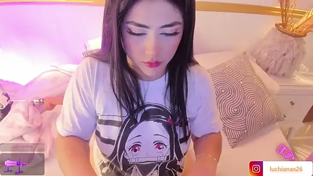 Snapshot of lucy26_ chatting on 01/15/25, 05:40 lucy26 online show from 01/15/25, 05:40