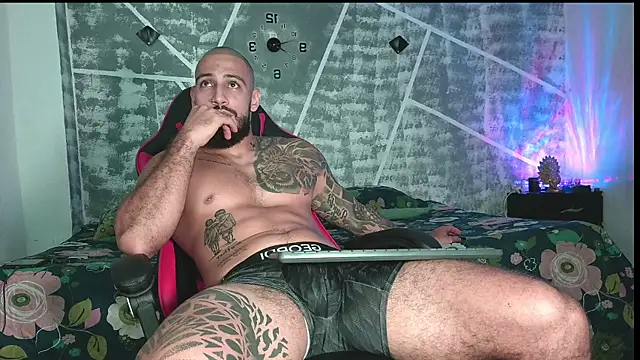 leonidas 18k online show from 11/23/25, 01:16