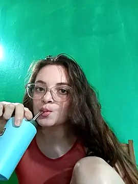 Emmacut online show from 11/25/25, 09:04