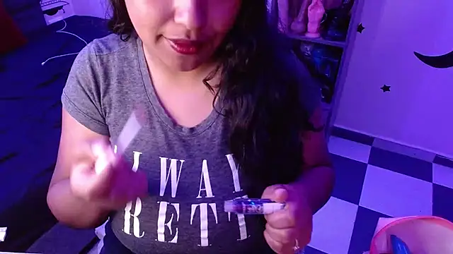 tatiana wd online show from 03/11/25, 02:10