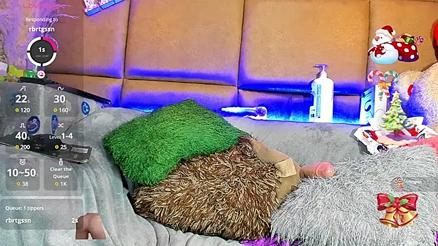 CelesteGill  online show from 12/15/24, 11:01