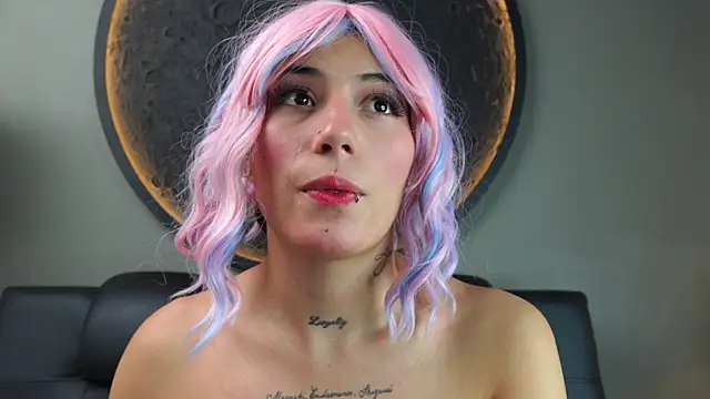 miss sharlotte18 online show from 02/04/26, 06:03