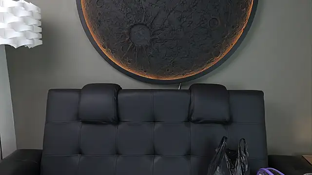 miss vaiolette online show from 09/29/25, 11:04