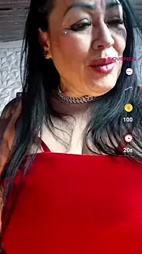 Snapshot of kittyhotass1 chatting on 07/12/26, 05:20 kittyhotass1 online show from 07/12/26, 05:20