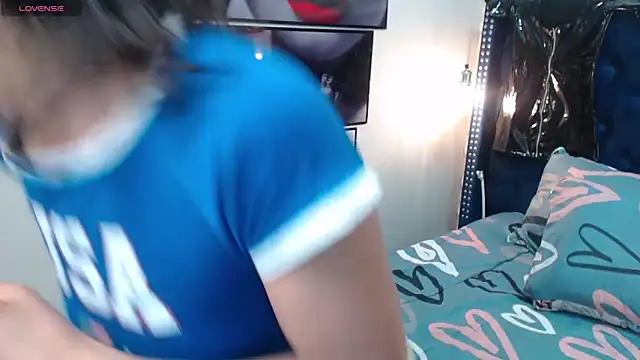 Eva-Williams online show from 02/28/25, 08:28