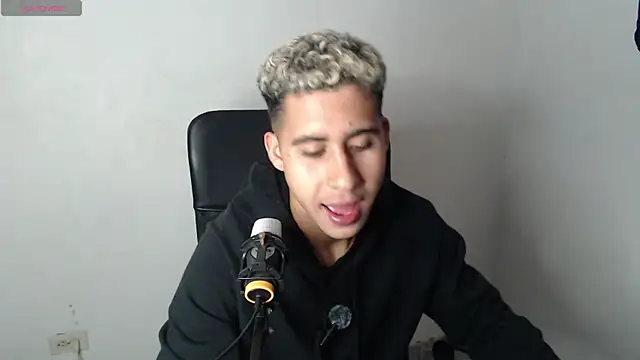 Daiki Jack online show from 12/18/24, 02:32