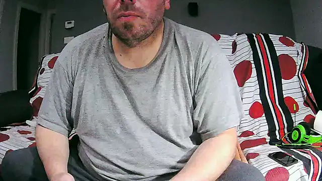 txan9876 online show from 11/24/25, 02:22