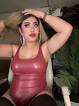 BigDominaMia online show from 02/24/26, 06:00