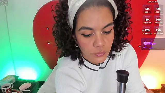 nicolette rock online show from 11/25/25, 10:15