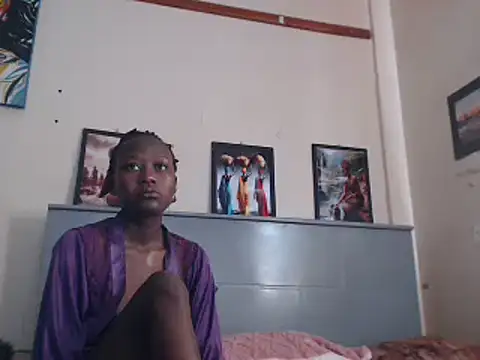 Snapshot of CandyLovesU2 chatting on 02/20/25, 07:45 CandyLovesU2 online show from 02/20/25, 07:45