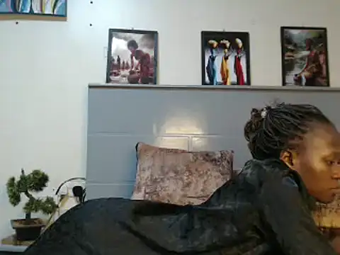 Snapshot of CandyLovesU2 chatting on 03/03/25, 12:04 CandyLovesU2 online show from 03/03/25, 12:04