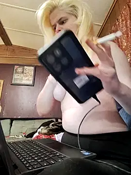 Snapshot of BadAssBitchMakayla chatting on 02/19/26, 02:51 BadAssBitchMakayla online show from 02/19/26, 02:51