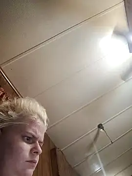 Snapshot of BadAssBitchMakayla chatting on 02/21/26, 07:37 BadAssBitchMakayla online show from 02/21/26, 07:37