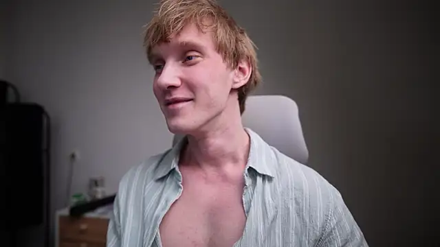 J Akira online show from 04/22/26, 08:06