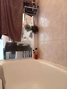 callmelouve online show from 04/18/26, 11:03