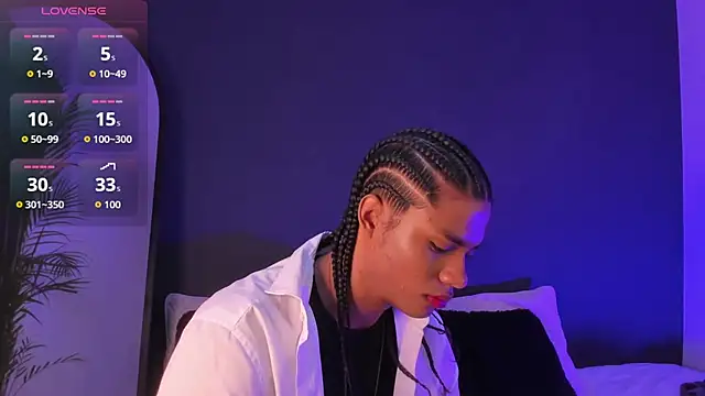 Lucas eevans online show from 09/26/25, 11:47