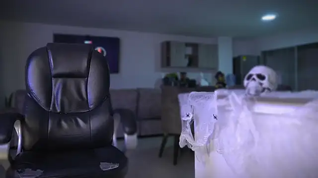 Frank Farrell online show from 10/22/25, 03:51