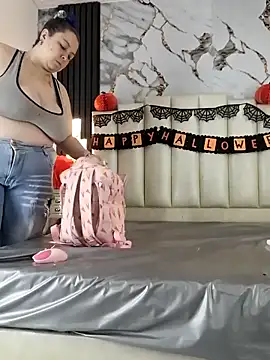 mollieblue69 online show from 10/25/25, 01:07