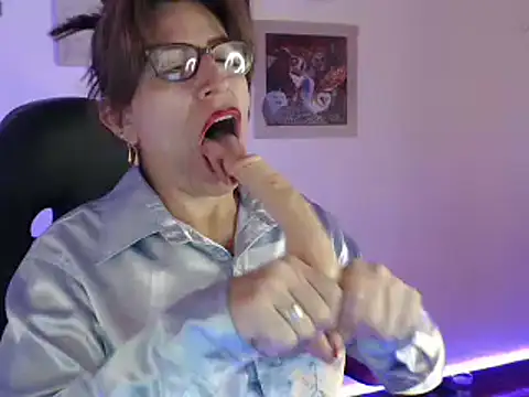 Chayla Ruiz online show from 01/18/25, 04:21