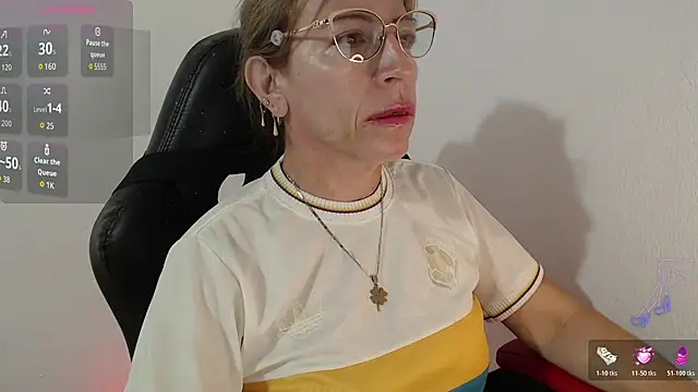 Chayla Ruiz online show from 06/28/26, 11:49