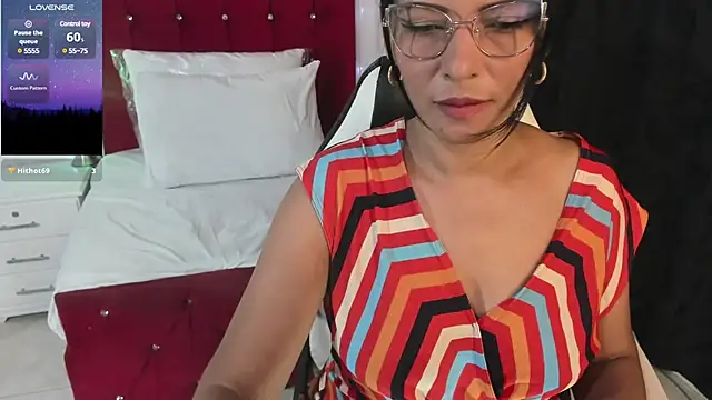 Wanda Milf online show from 12/27/24, 09:32