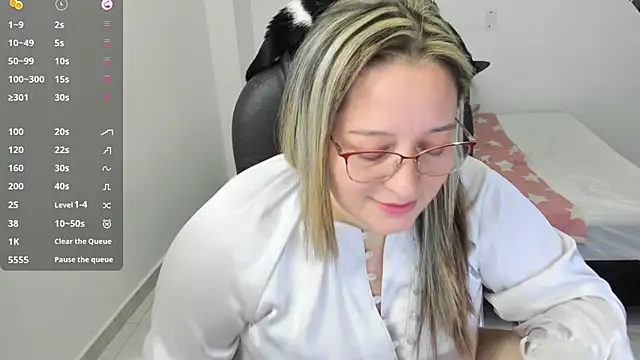 alejandra milf  online show from 11/21/25, 01:32