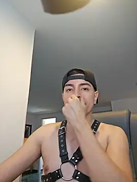 Jhoan saenz online show from 09/23/25, 04:21