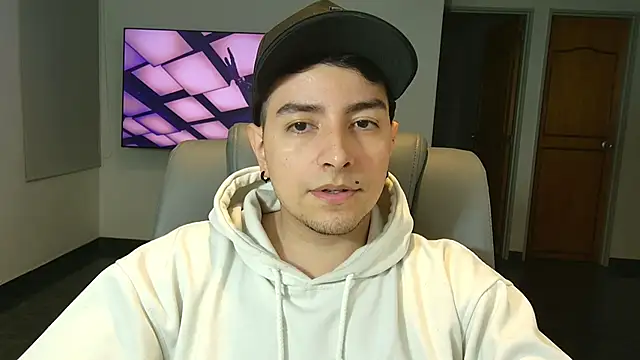 Jhoan saenz online show from 10/23/25, 01:27