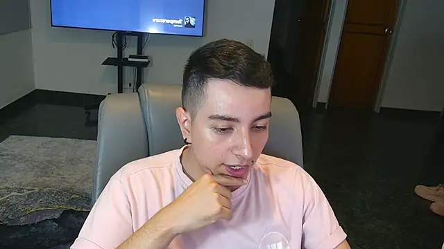 Jhoan saenz online show from 11/06/25, 02:45