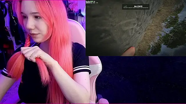 Maya Viola online show from 12/17/25, 06:19