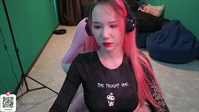 Maya Viola online show from 03/10/26, 05:34