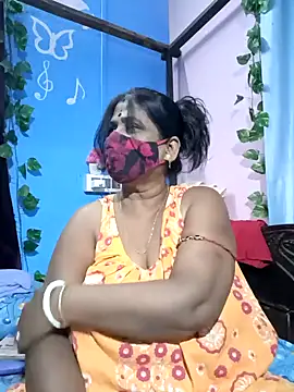 Snapshot of parioo7 chatting on 02/16/25, 03:48 parioo7 online show from 02/16/25, 03:48