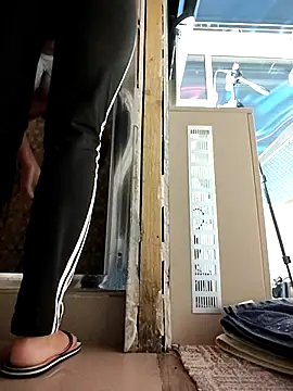 VallerieJones online show from 11/30/25, 06:45